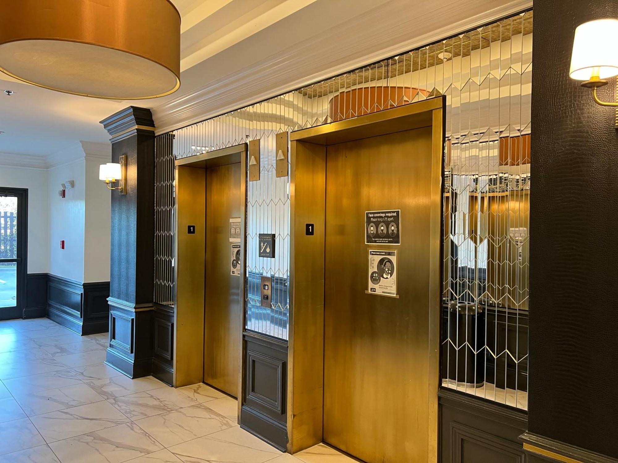 פיין נול שורס Hotel Alice מראה חיצוני תמונה