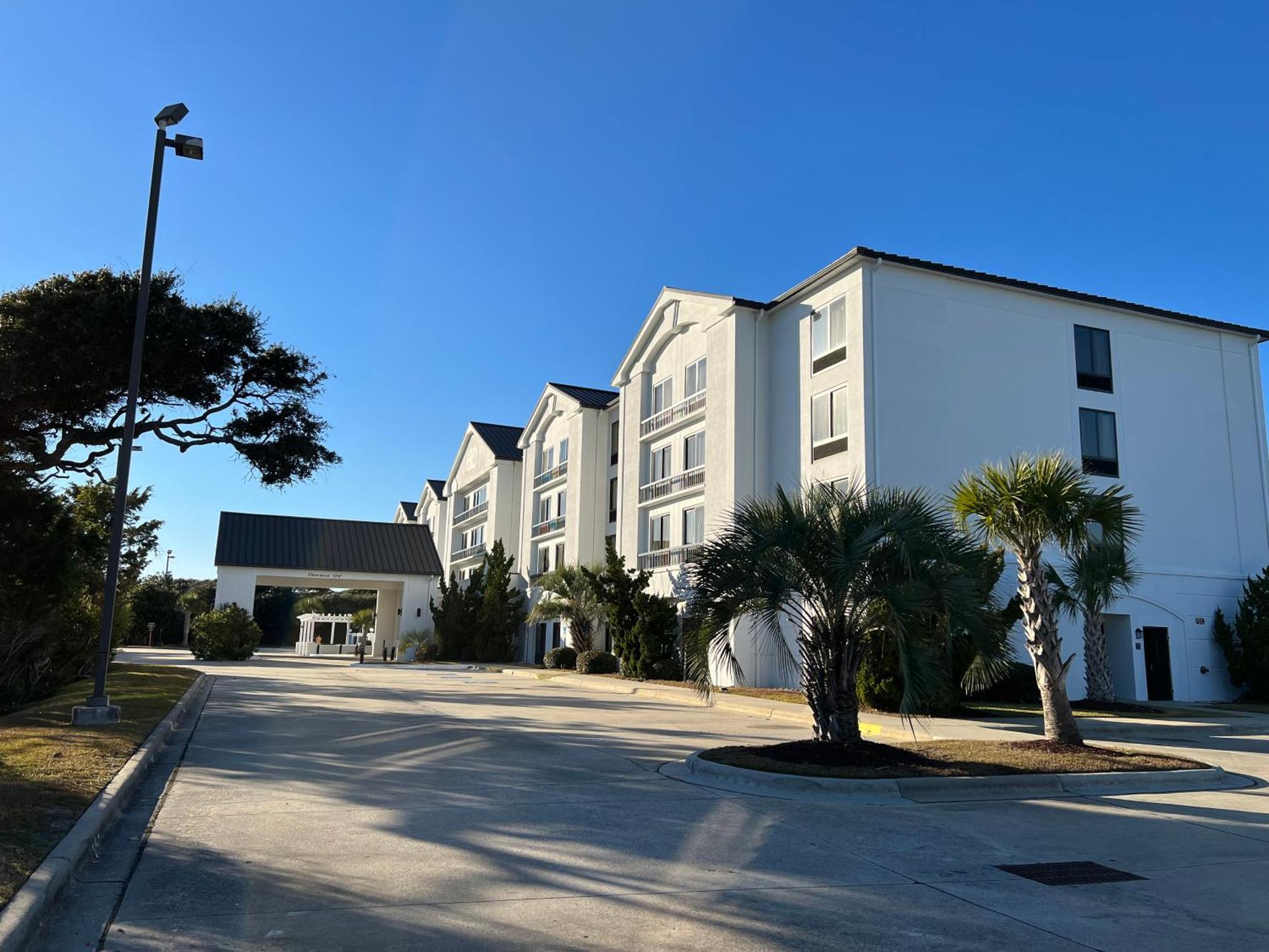 פיין נול שורס Hotel Alice מראה חיצוני תמונה