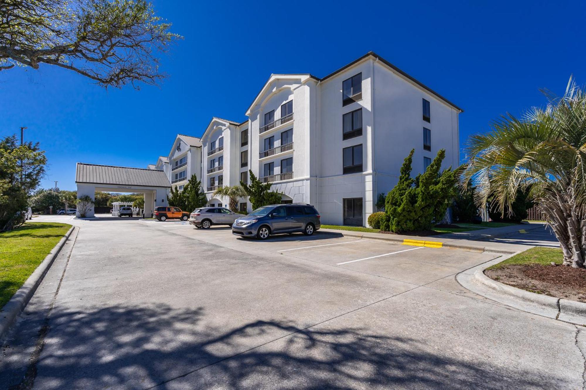 פיין נול שורס Hotel Alice מראה חיצוני תמונה