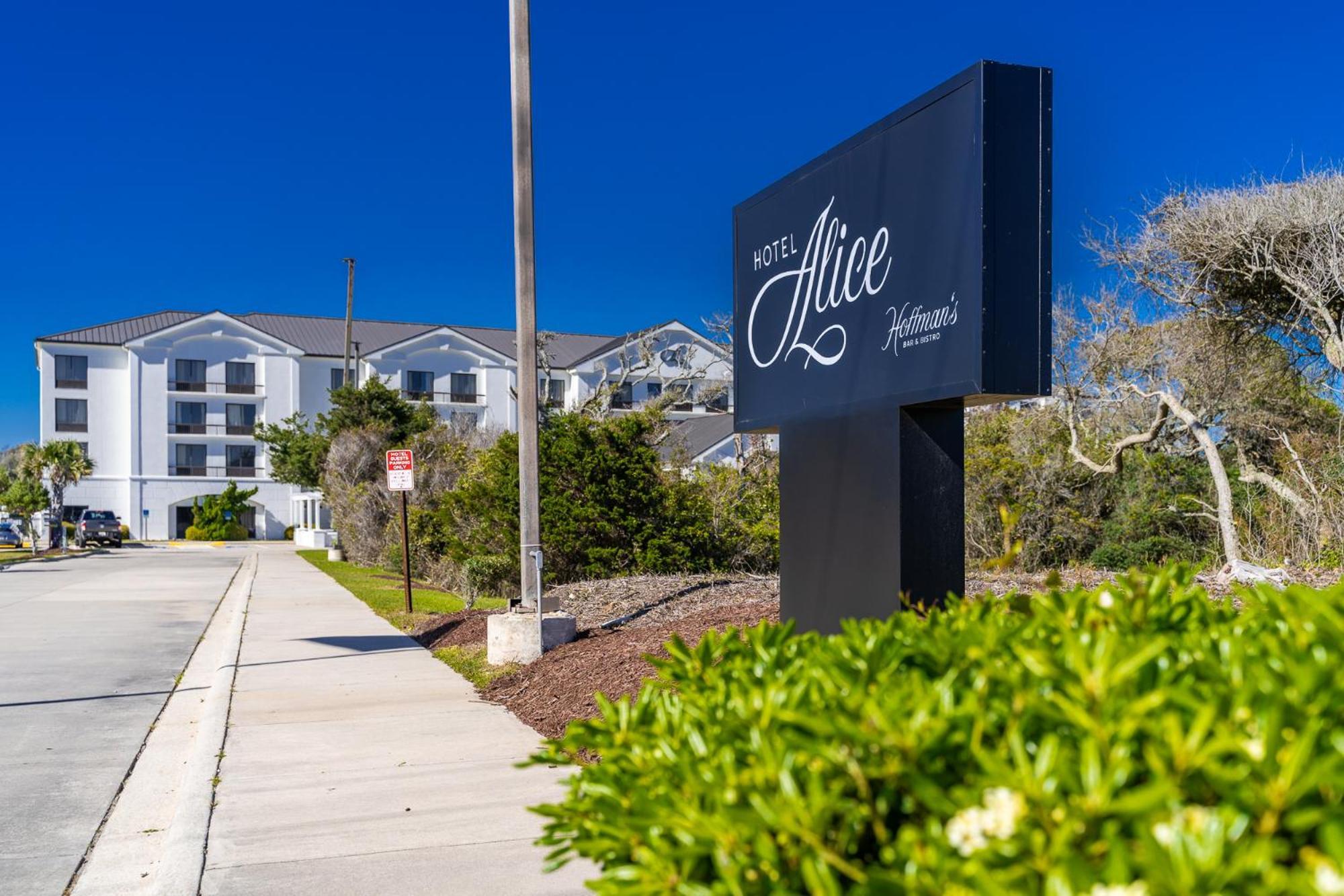 פיין נול שורס Hotel Alice מראה חיצוני תמונה