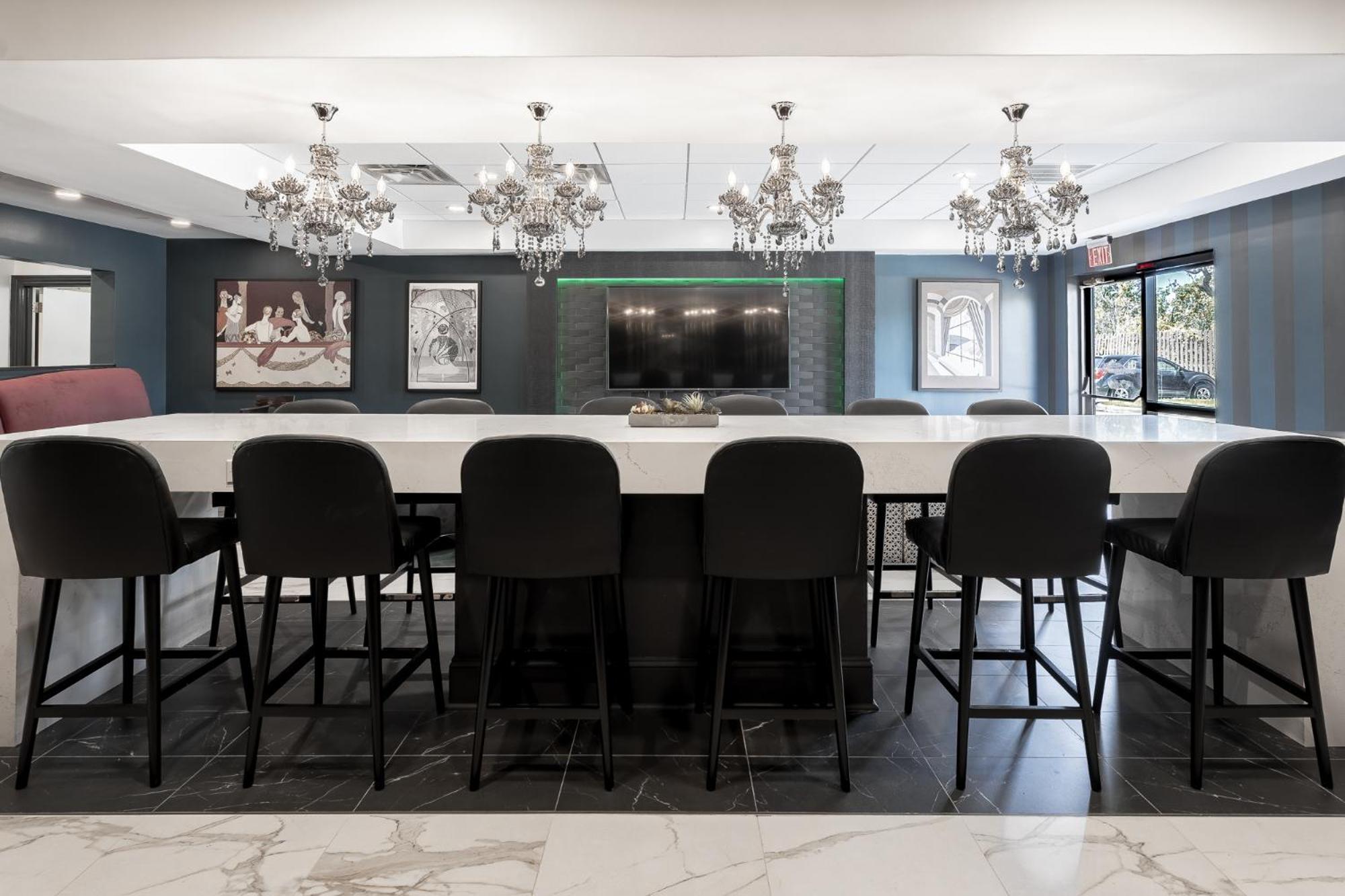 פיין נול שורס Hotel Alice מראה חיצוני תמונה